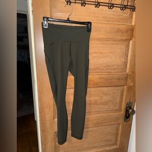 Lululemon Train Times 7/8 Pant *25" size 4
